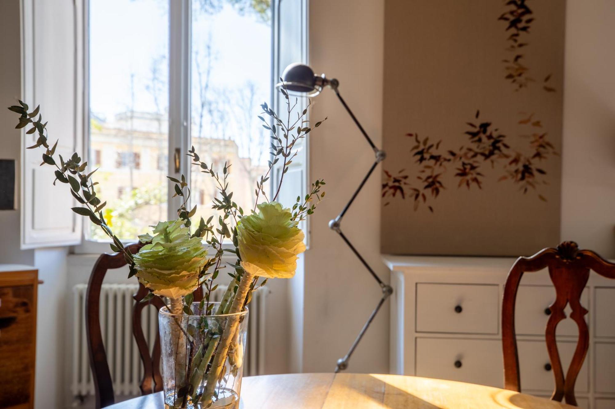 Iflat Trastevere Bright And Comfy 2 Bedroom Roma